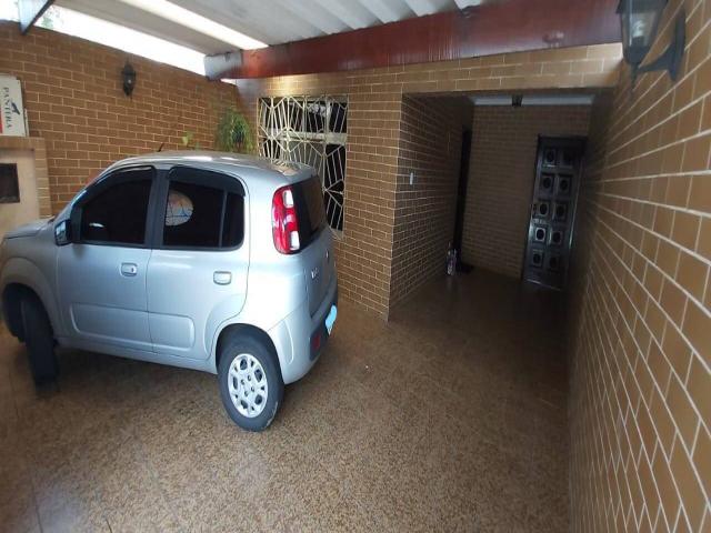 Sobrado para Venda em Santo André - 3