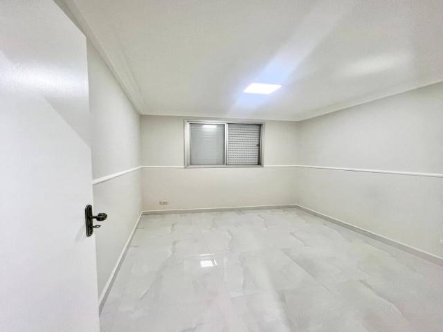 Apartamento para Venda em Santo André - 4